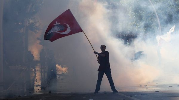 Regarding the regional distribution of R&D spending in Turkey, the largest share of R&D spending was in the Western Anatolia region with 28.5 percent, according to the study, followed by İstanbul with 15.4 percent. Regarding the regional distribution of R&D spending in Turkey, the largest share of R&D spending was in the Western Anatolia region with 28.5 percent, according to the study, followed by İstanbul with 15.4 percent.