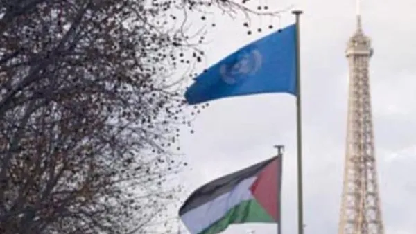 العلم الفلسطيني في سماء عاصمة الحرية 