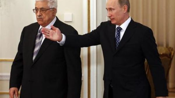 الرئيس الروسي فلاديمير بوتين يستقبل الرئيس الفلسطيي محمود عباس في موسكو يوم الخميس 

