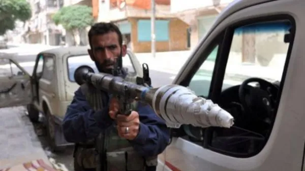 44 قتيلا بسوريا واشتباكات مستمرة بحلب