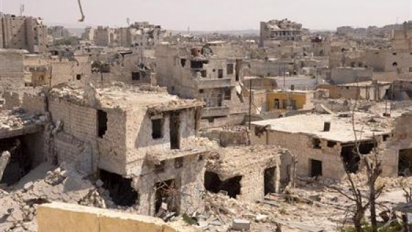 منظر عام لمبان دمرت في حلب