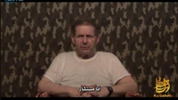 رهينة اميركية لدى القاعدة يناشد نتانياهو التدخل للافراج عنه 