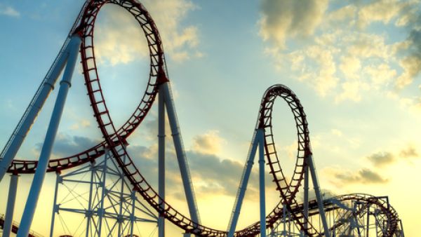 Bahrain's theme park will cover an area of 93,618 sq meters and will include amusement rides and the country's first indoor ski slope and full-size ice arena (Shutterstock)