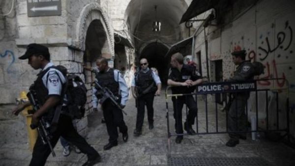 حاجز لجيش الاحتلال في القدس