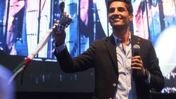 Mohammad Assaf serenades Dubai. (Image: Gulf News)