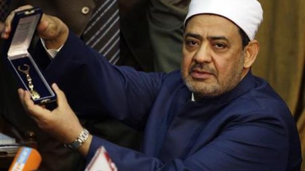 الازهر يتبرأ من اقتحام رابعة 