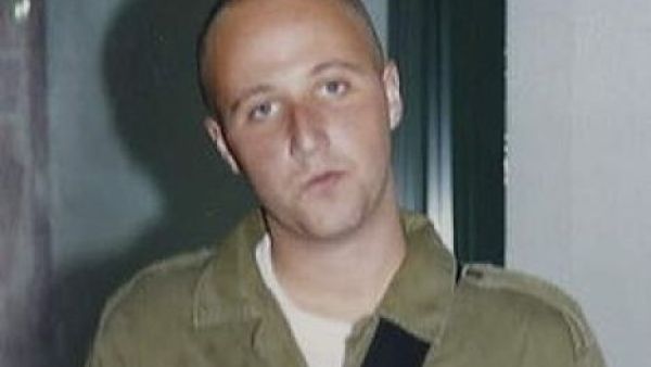 بن زيغيير الذي جنده جهاز الاستخبارات الاسرائيلي الموساد شنق نفسه في زنزانة بسجن قرب تل ابيب