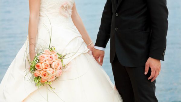 قائمة لا نهاية لها من صفات عريس وعروس 2014
