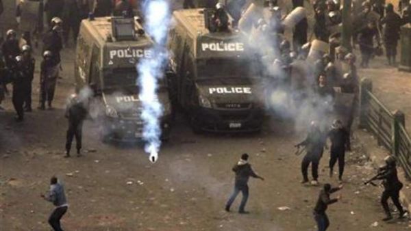 Anti-Morsi protesters clash with police in Cairo earlier this year. There may be more widespread rioting in Cairo  after the Gama'a al Islamiya moves to counter any 'rebellion' protests. AFP Photo