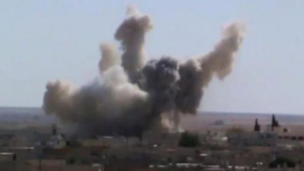 ظام الاسد يفقد السيطرة على مزيد من الارض  