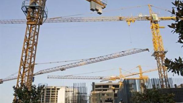 More than $40 billion worth of new contracts were awarded in the GCC during the first quarter of 2014 alone (File Archive) More than $40 billion worth of new contracts were awarded in the GCC during the first quarter of 2014 alone (File Archive)