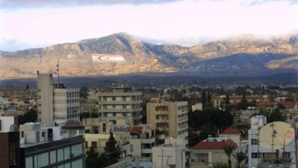 منظر عام لمدينة نيقوسيا القبرصية 
