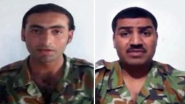 Syrian soldiers defect