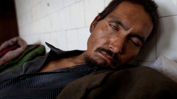 A young Omani rehabilitated man tells us of the drug world of heroine, shop-lifting and loneliness.