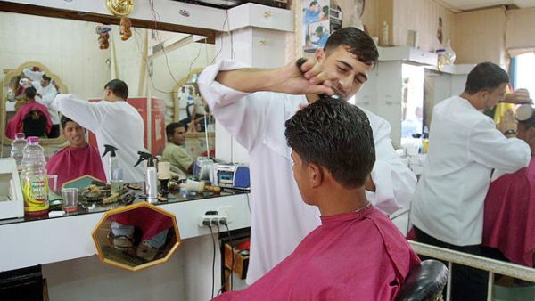 Consumer confidence in Egypt declined dramatically as few Egyptians believe an end to the woes is around the corner 