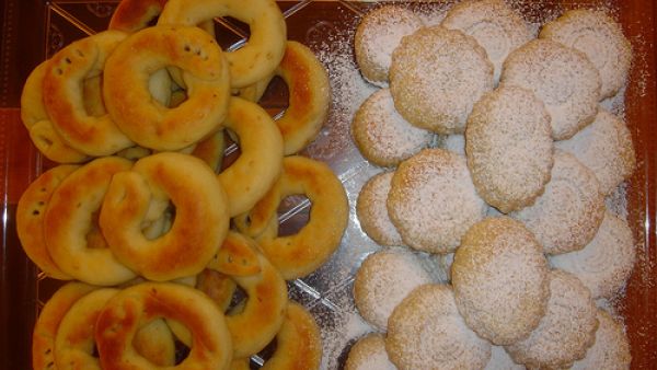 Over-eating is one of those snares of the Eid feast al-Adha (or Sacrificial feast) that many fall foul of. This period of good food and treats invariably involves less 'sacrifice' and more indulgence. 