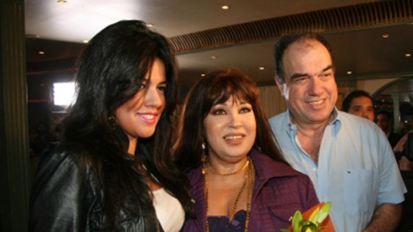 Fifi Abdo celebrates the engagement of her daughter Hanadi in the UAE. (Image: Alarab.net) Fifi Abdo celebrates the engagement of her daughter Hanadi in the UAE. (Image: Alarab.net)