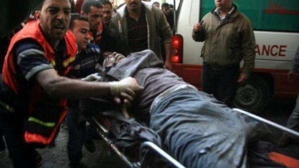 جثمان احد شهداء القصف الاسرائيلي