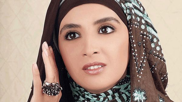 Hanan Turk is depressed after her ex-husband was caught cross-dressing. (Image:Facebook)