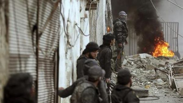 مقاتلون من الجيش السوري الحر في دمشق