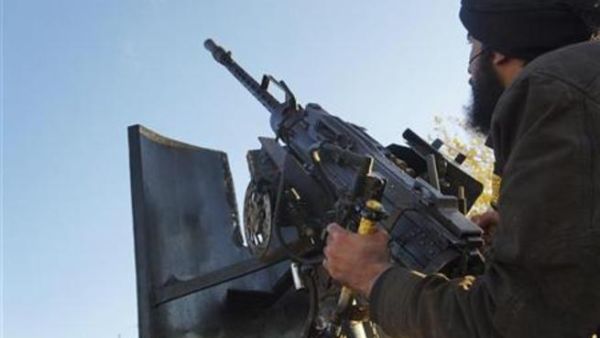 مقاتل من الجيش الحر في حلب
