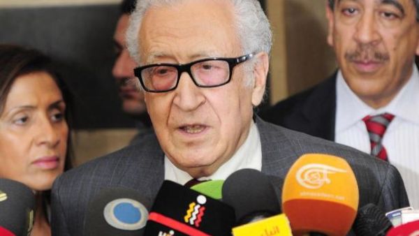 الابراهيمي يتحدث للصحفيين في دمشق الثلاثاء