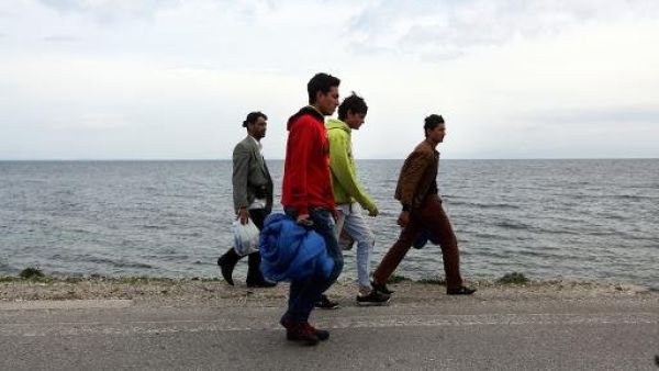 مهاجرون في جزيرة ليسفوس اليونانية
