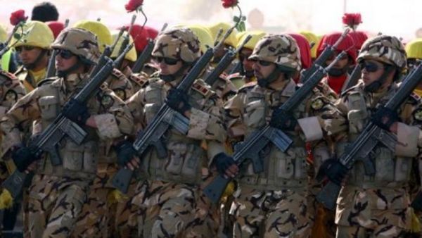 ايران تجري قريبا مناورات للمضادات الارضية  