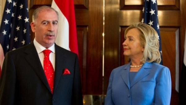 صورة تعود الى حزيران/يونيو 2011 لاستقبال وزيرة الخارجية الاميركية هيلاري كلينتون النجيفي في واشنطن