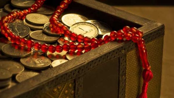 Some analysts believe that a lack of awareness about various Islamic banking options underlies why the sector has suffered in Lebanon (Shutterstock)