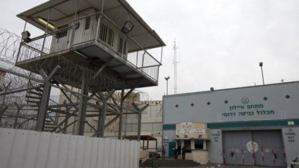 اربعة اسرى اردنيين في اسرائيل ينهون اضرابهم عن الطعام