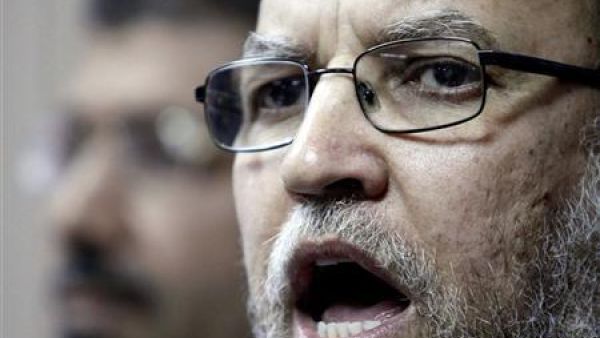 عصام العريان 
