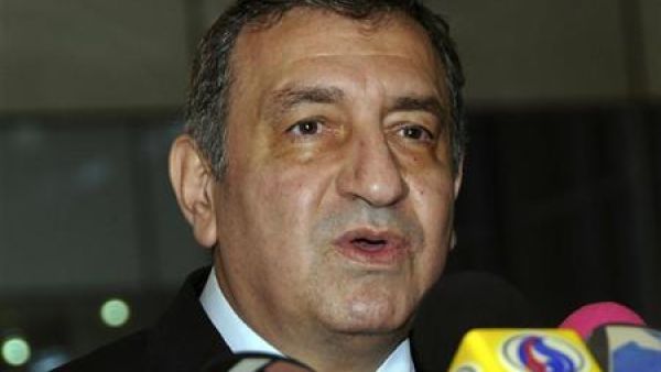 رئيس الوزراء المصري عصام شرف
