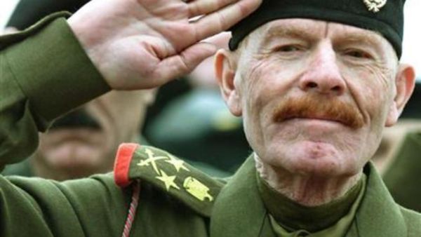 عزة ابراهيم الدوري نائب الرئيس العراقي الراحل صدام حسين