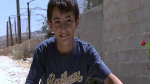 بعد اقبال الاسعد نابغة فلسطيني جديد