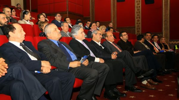 يلزم كل اعلامي عربي لتسخير قلمه وكاميرته  لخدمة القضية المقدسة