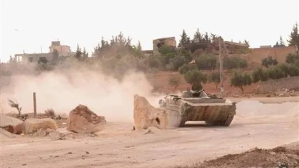 دبابة للجيش السوري في خان العسال قرب حلب