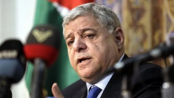 رئيس الوزراء الاردني عون الخصاونة 