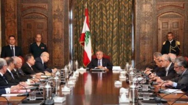 الحكومة اللبنانية تكثف الاتصالات لحل مسالة المخطوفين 