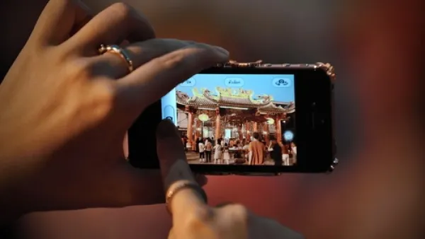 Lebanon is still looking to sign some agreements with smartphone manufacturers that use 4G in an effort to grow the use of this new technology in the country (Shutterstock)