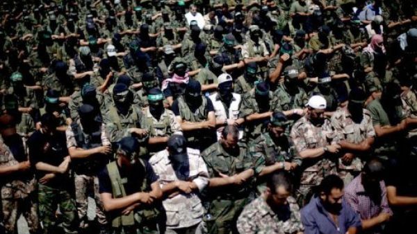 عرض عسكري للفصائل بغزة ضد المفاوضات مع اسرائيل