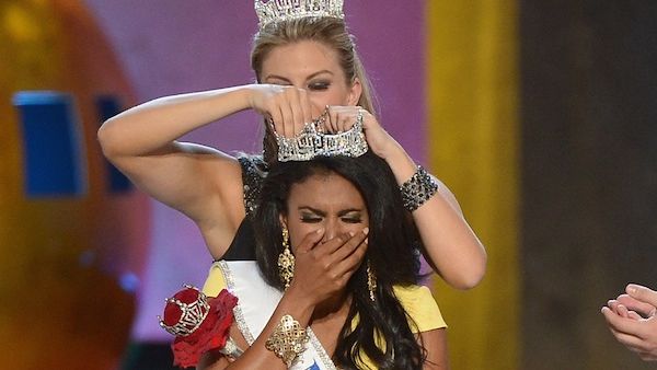 Miss America 2014 contestant Miss New York Nina Davuluri is crowned 2014 Miss America.
