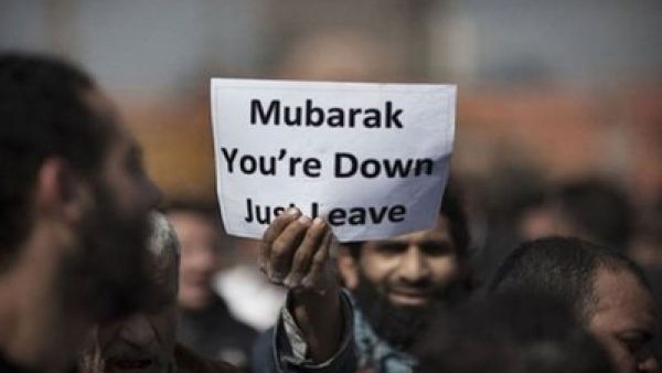 الغرب يتخلى عن مبارك 