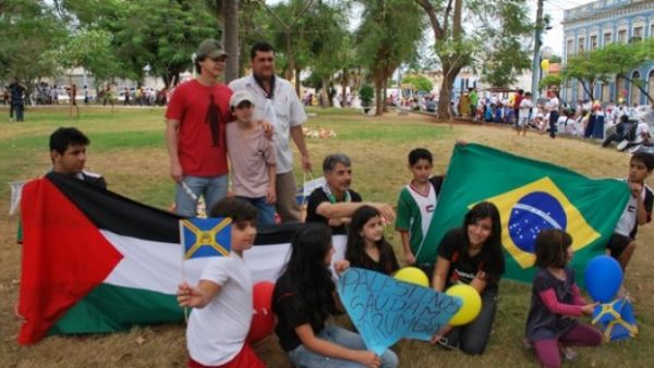 مخيم "فلسطين الجديدة" للعائلات المشردة في البرازيل