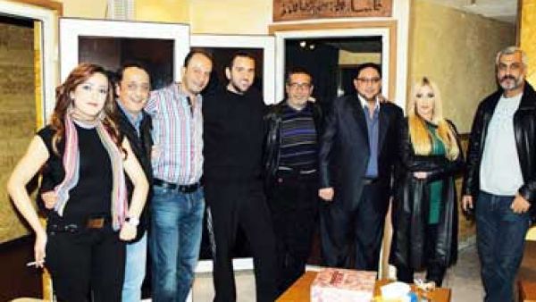 يشارك به50 فنانا وإعلاميا