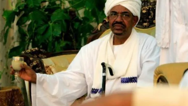  عمر البشير 