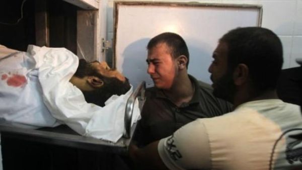 ستة شهداء بقصف وغارة اسرائيليتين على غزة  