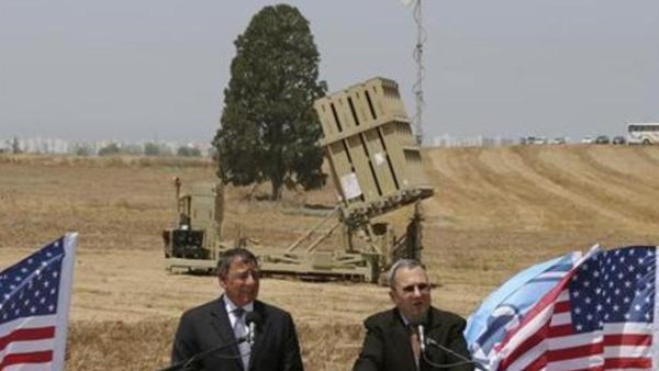 مؤتمر صحفي مشتر لوزيري الدفاع الامركي ليون بانيتا والاسرائيلي ايهود باراك
