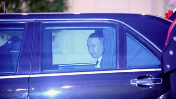 Putin comes to Jordan