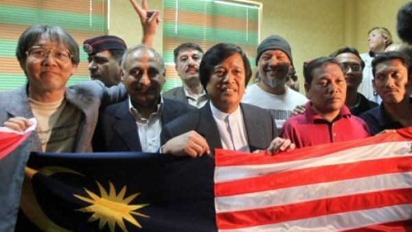 اشطون كانوا على متن السفينة ريتشل كوري يصلون الى الاردن